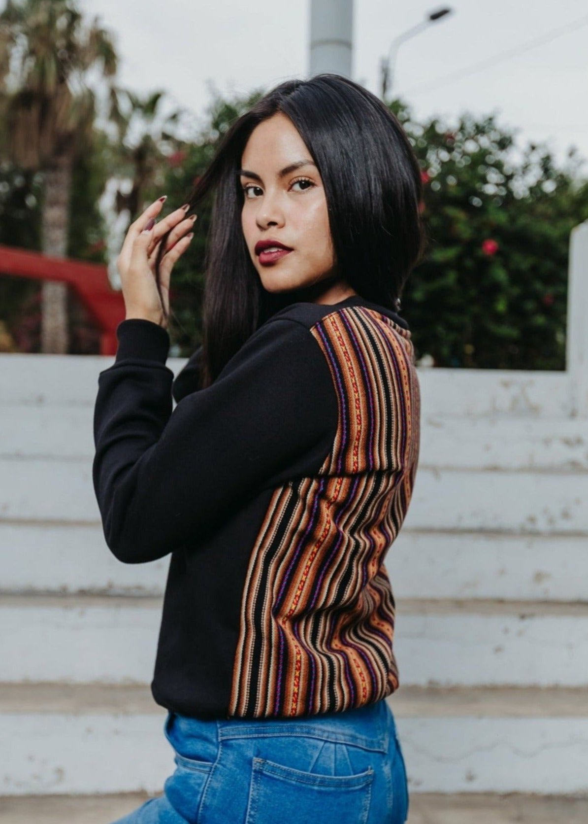 Polera Ankalli Color Negro Mujer – Amtawi Perú